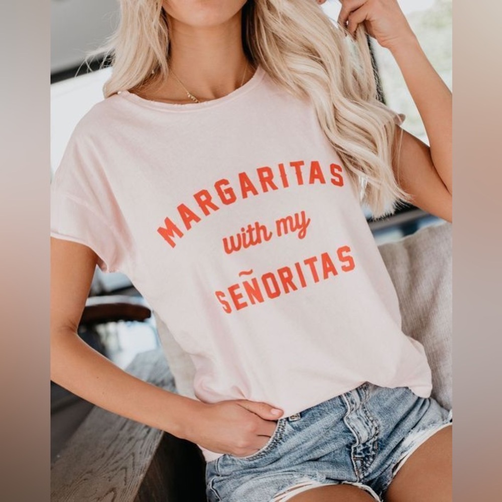VICI ‘Margaritas with my Señoritas’ t-shirt